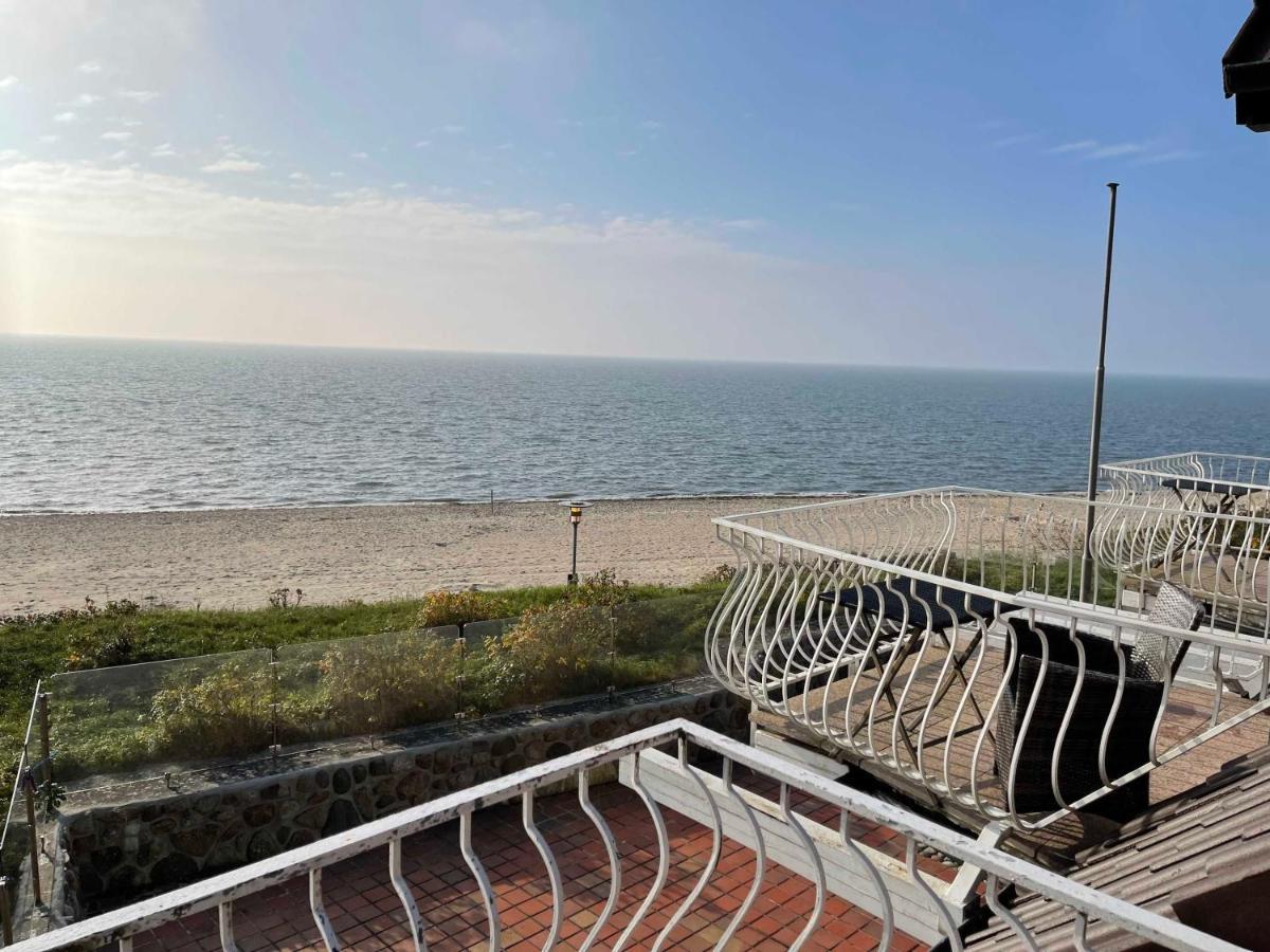 Huus Luettenblick Wyk auf Foehr Exterior photo