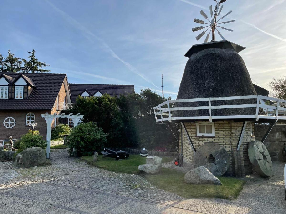 Huus Luettenblick Wyk auf Foehr Exterior photo